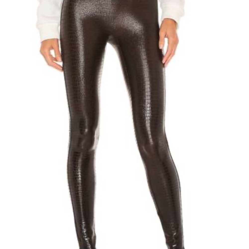 Brown/Black alligator Textured spanx Leggings